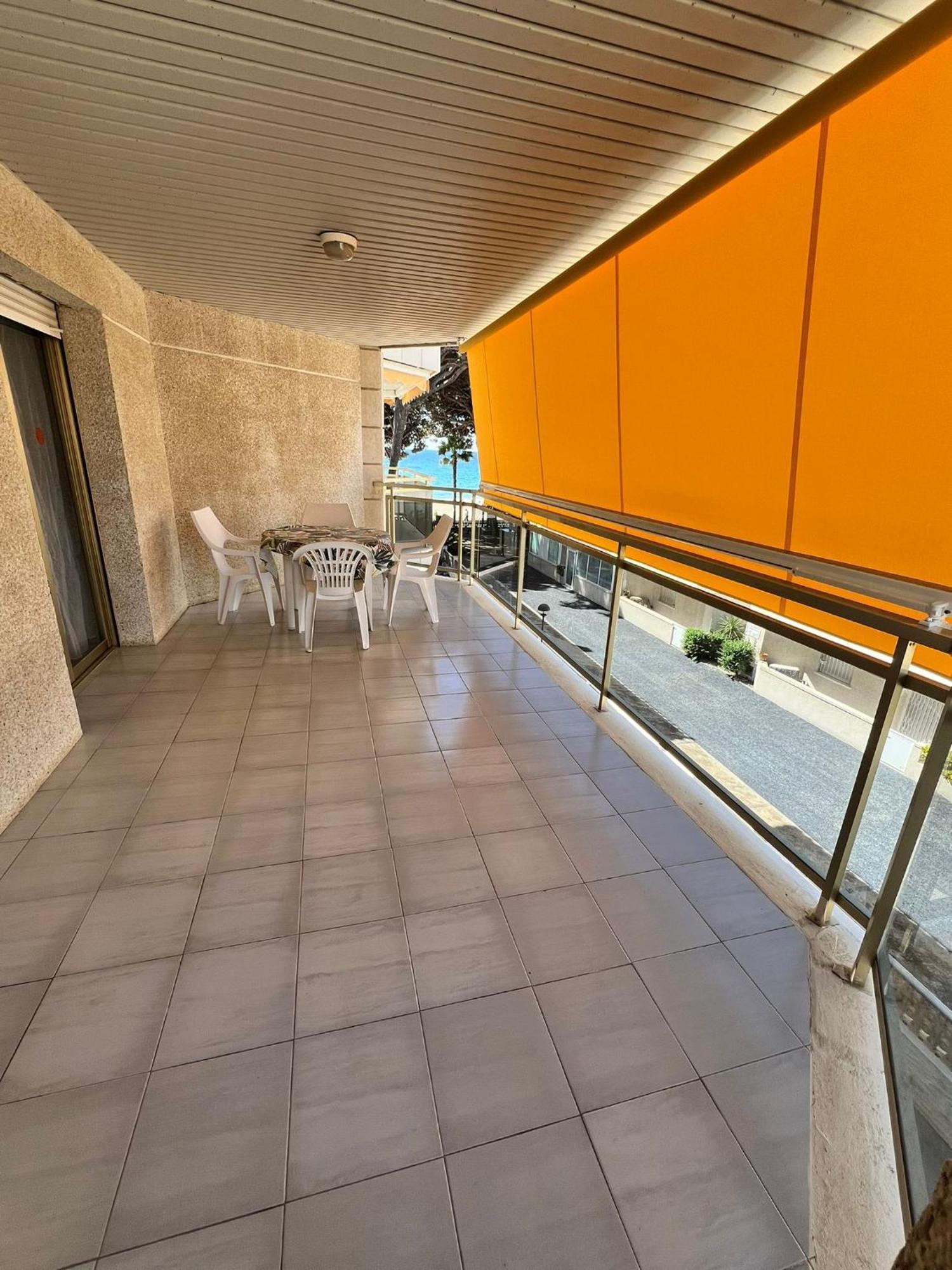 Apartamentos Versailles Villafortuny Extérieur photo