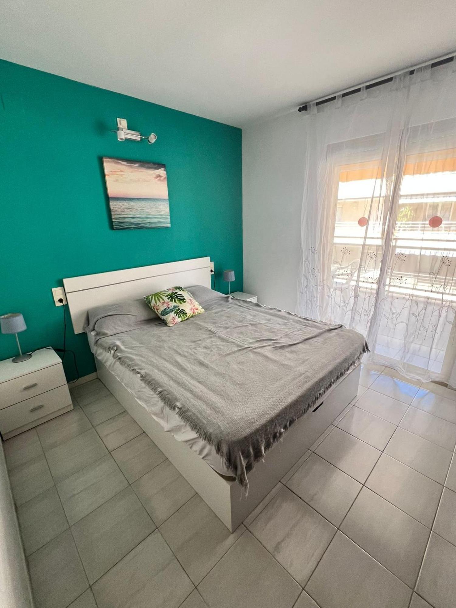Apartamentos Versailles Villafortuny Extérieur photo